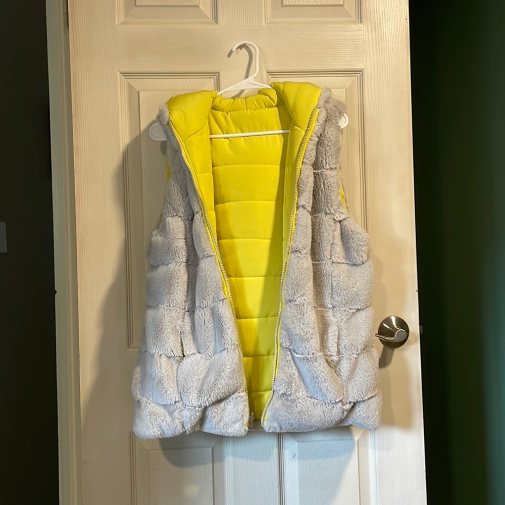 Maurice’s XL puffer vest